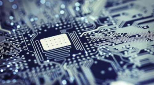 工信部王建偉 今年著力突破工業(yè)軟件與人工智能應(yīng)用軟件開發(fā)，鑄就智造新引擎